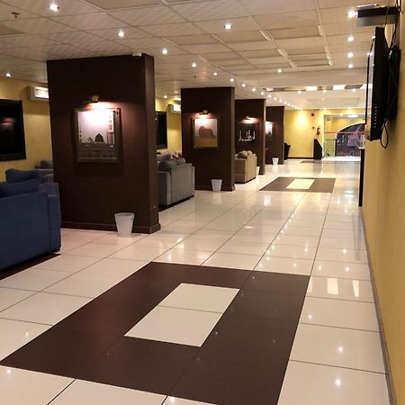 Al Meknan Furnished Units Aparthotel Medina Exteriör bild